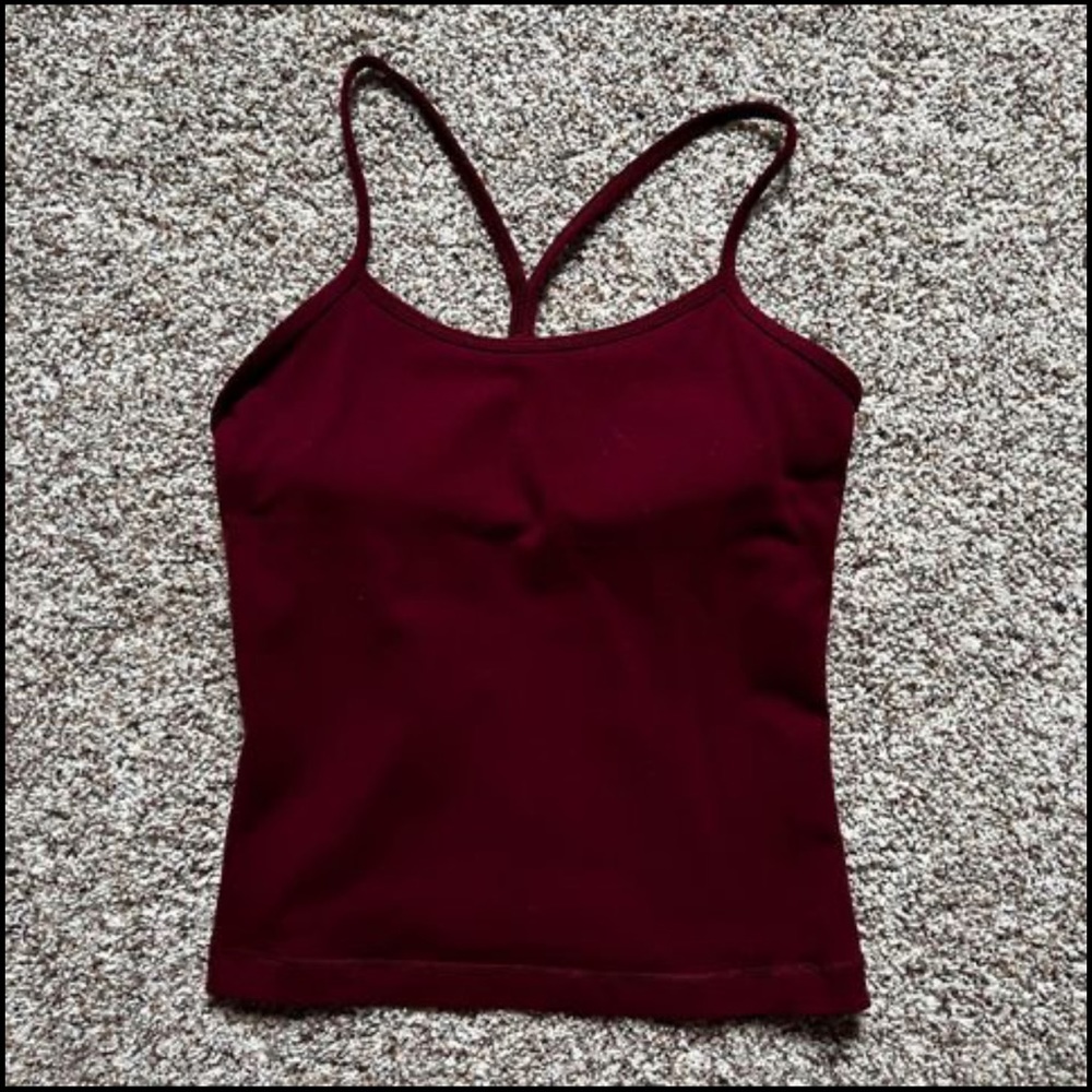 Lululemon Y Tank Cropped